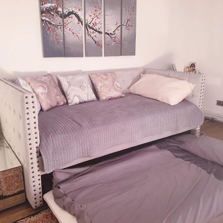Cozy Muswell Hill 1-Bedroom Flat Лондон Екстериор снимка